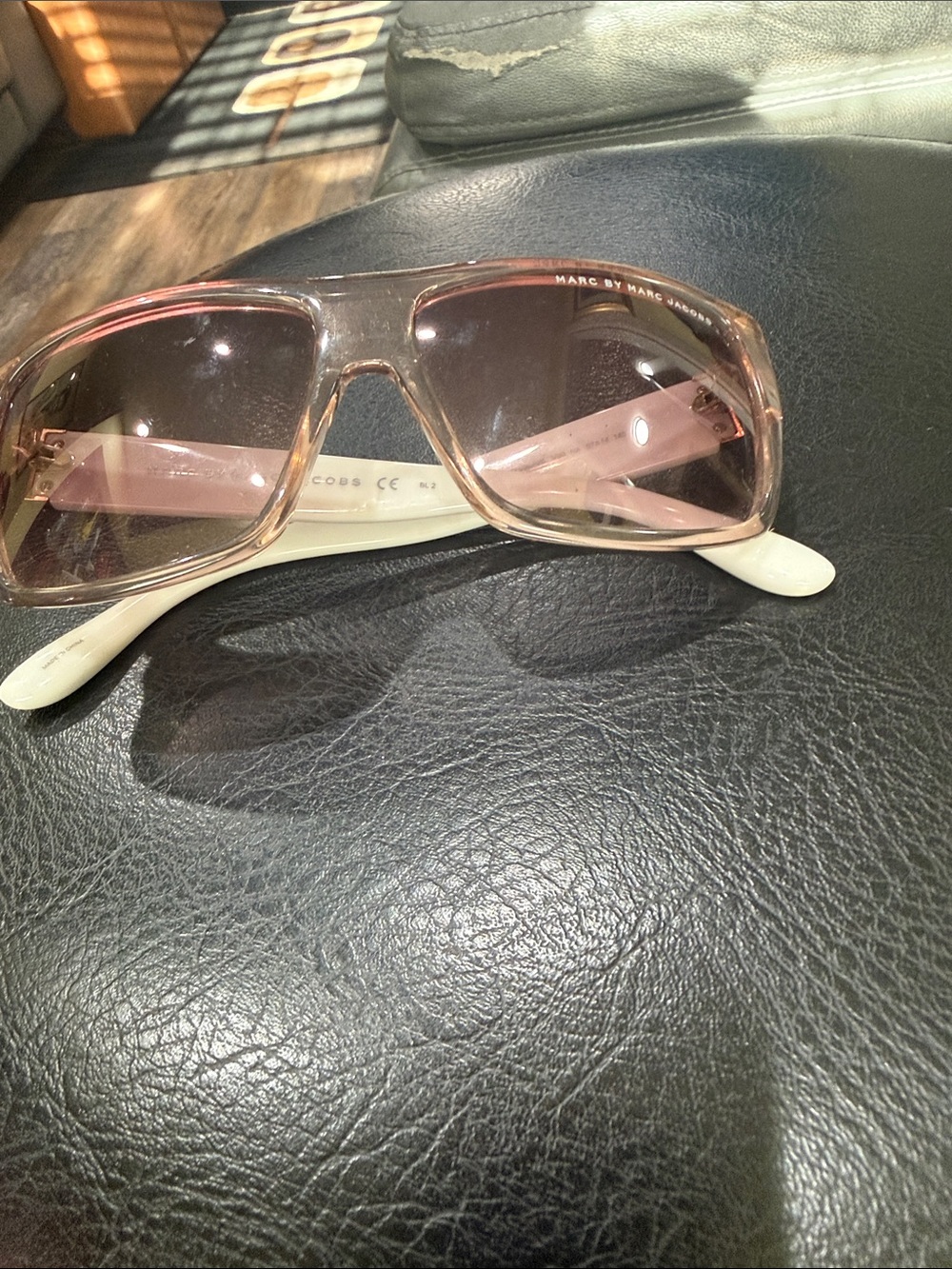 Marc by Marc Jacobs Pink Transparent Frame Sunglasses with Cream Temples